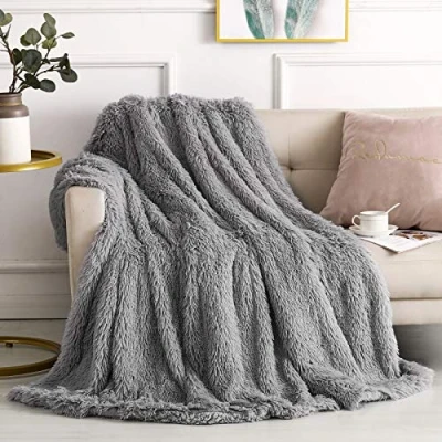 Image of YORKSHIRE HOMEWARE Long Pile Cuddly Faux Fur Shaggy &amp; Fluffy Throws for Bed Couch Sofa Chair Home Accent Decoration Blankets Warm Elegant Cozy Double 150 x 200cm (Silver)