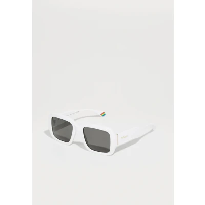 Image of Sunglasses Polaroid Pld 6223/s/x col. vk6/m9
