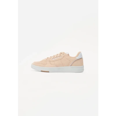 Image of Reebok Classic Phase Court Trainers, Women&#039;s, Size: 10, Bleached peach/white/earth shoes