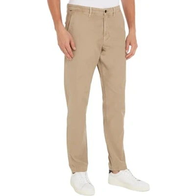 Image of Tommy Hilfiger Men&#039;s Chino Chelsea Gabardine GMD Faded Olive 32W / 32L