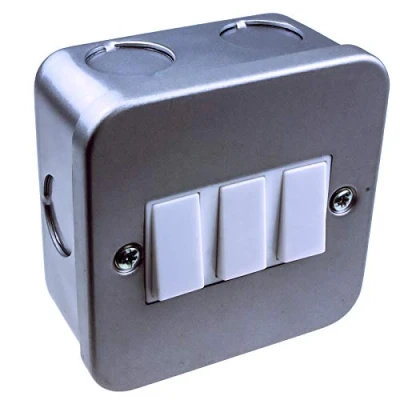 Image of kenable Single Gang Metal Clad Steel UK 3 Way Switch with Cable Entry Points [Single Switch]
