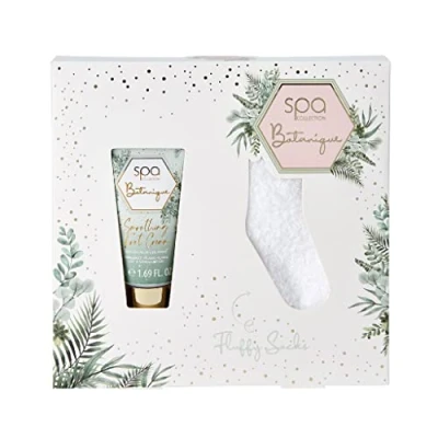 Image of Style &amp; Grace Spa Botanique Fluffy Sock Gift Set Eco Packaging 50ml Foot Cream + 1 Pair Socks