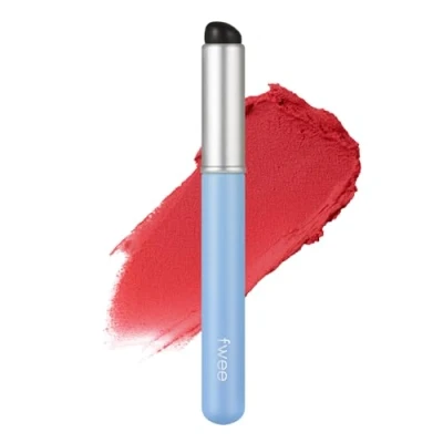 Image of fwee Fingerlike Silicone Lip Brush Multi purpose Makeup Blending with Lid