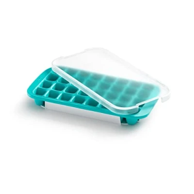 Image of Lékué 0620100V08C050 Industrial Ice Cube Tray, SBS Rubber, Blue