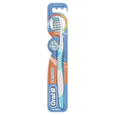 Image of Oral B Complete Clean 35 Medium Manual Toothbrush,White/Blue