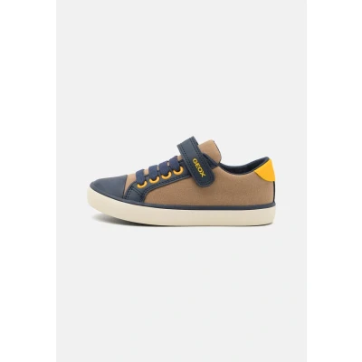 Image of Geox Gisli BOY Trainers for kids, Size: 11.5K, Camel/navy Imitation leather/ textile