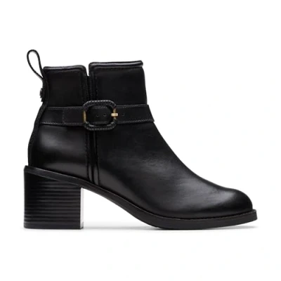 Image of Clarks Chamberly TRIM Ankle boots, Women&#039;s, Size: 7.5, Black Leather