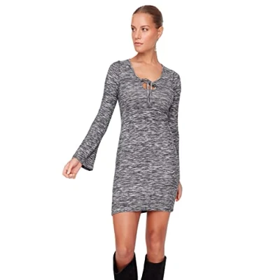 Image of Trendyol Women Midi Bodycon Fitted Knit Dress Schwarz
