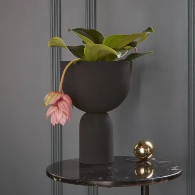 Image of AYTM flower pot Torus, black, Ø 22 cm, height 30.6 iron