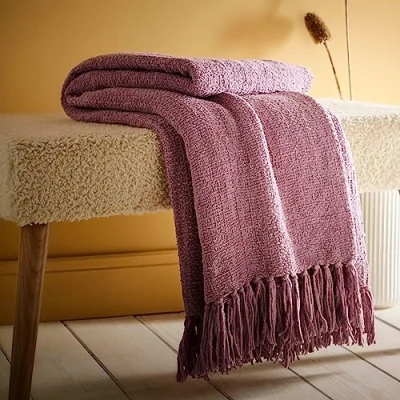 Image of Appletree Heather Purple Throw/Blanket (130 x 180cm) Red Mauve Chenille Throw Textured Linen in Dark Pink Blanket Woven Knit With Tassels for Living Room &amp; Bedroom