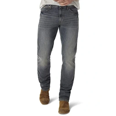 Image of Wrangler Men&#039;s Retro Slim Fit Straight Leg Jean, Jacksboro, 32W / 30L