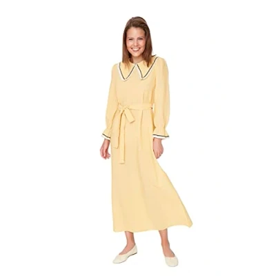 Image of Trendyol Women Modest Maxi Basic Regular Woven Dresses Mustard
