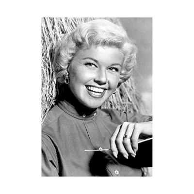 Image of Wee Blue Coo Hollywood Publicity Shot Doris Day Wall Art Print