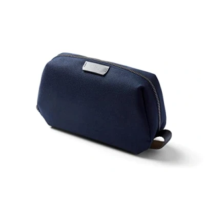 Image of Bellroy Dopp Kit (Unisex Toiletry Bag, Zipper Closure, Water Resistant Lining, Toothbrush Sleeve with Magnetic Internal Mesh Pocket Organization) Navy