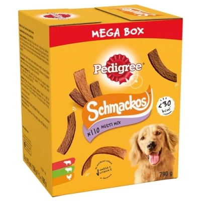 Image of Pedigree Schmackos Mega Pack 110 Strips Snacks, Dog Treat Multipack with Beef, Lamb and Poultry Flavours, 790 g (Pack of 1)