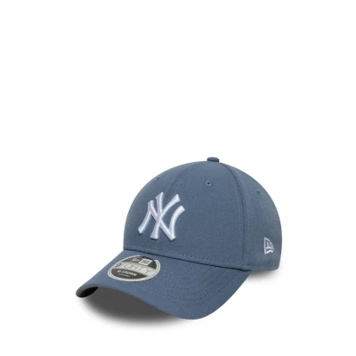 Image of New Era Adult&#039;s 9Forty MLB York Yankees Baseball Cap Hat Dark Blue