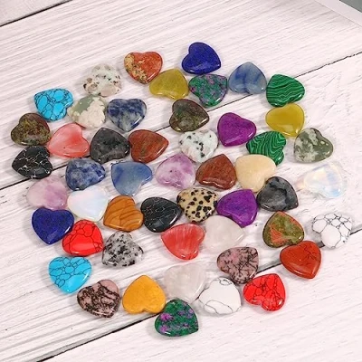 Image of 50Pcs Heart Shape Crystals Natural Healing Crystal Stones Mini Assorted Worry Rocks 20mm Gemstones for Meditation Energy Balancing Desktop Decoration