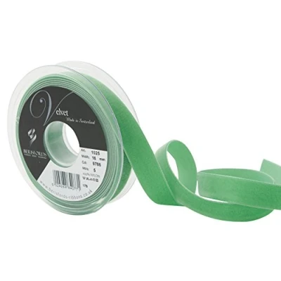 Image of Berisfords Velvet Ribbon, Laitue, 10.2 x 2.1 cm
