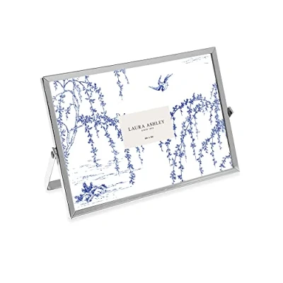 Image of Laura Ashley 4x6 Silver Flat Metal Picture Frame (Horizontal) with Pull Out Easel Stand, Made for Tabletop, Counterspace, Shelf and Desk (6x4, Silver)