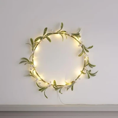 Image of Lights4fun 25cm Pre Lit Christmas Mistletoe Wreath Indoor Decoration 50 Warm White LEDs Battery Operated with Timer