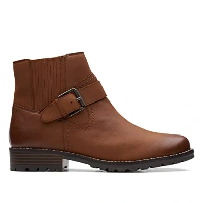 Image of Clarks Women&#039;s Clarkwell Strap Fashion Boot, Dark Tan Lea, 5 UK