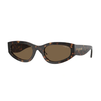 Image of Vogue Eyewear Sunglasses, Women&#039;s, Size: 54, Dark havana