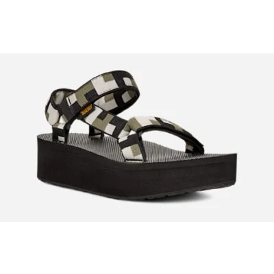 Image of Teva Womens Flatform Universal Retro Shaped Black Size UK 3
