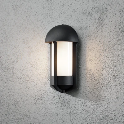 Image of Tyr Outdoor Classic Matt Black Wall Light, IP23