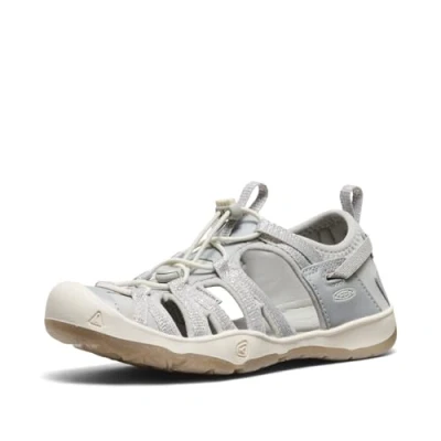 Image of Keen Unisex Kid&#039;s Moxie Sandal, Silver, 2 UK