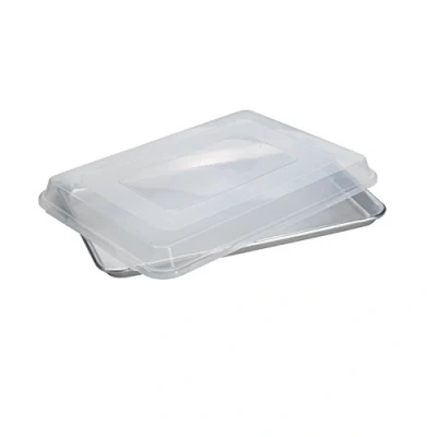 Image of Nordic Ware Naturals Half Sheet with Lid, Aluminium Baking Superior Heat Conductivity, Premium Bakeware Made in the USA, Silver