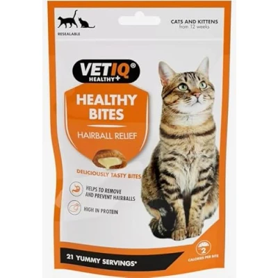 Image of Mark &amp; ​​Chappell Functional Snacks for Cats Remedy hairballs