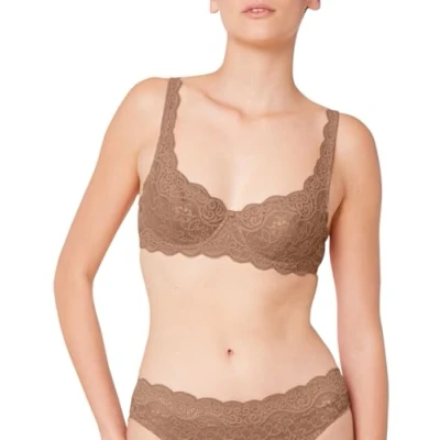 Image of Triumph Women&#039;s Amourette 300 WHP X, Wired Padded Bra, TOAST