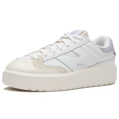 Image of New Balance Men&#039;s 302 Sneaker, White, 6 UK