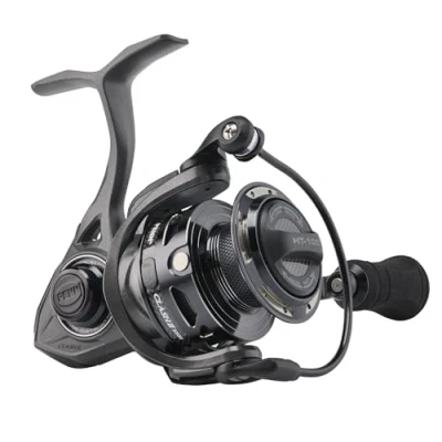 Image of PENN Clash II Spinning Fishing Reel, Sea Inshore Fishing, Lightweight Saltwater Shore and Kayak Reel for Lure Bass, Pollack, Cod, Wrasse, Grey/Black, 2500