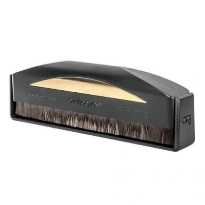 Image of AudioQuest Record Brush Antistatic Carbon Plate