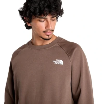 Image of THE NORTH FACE Men&#039;s Raglan Redbox Crew Sweatshirt, Smokey Brown, S