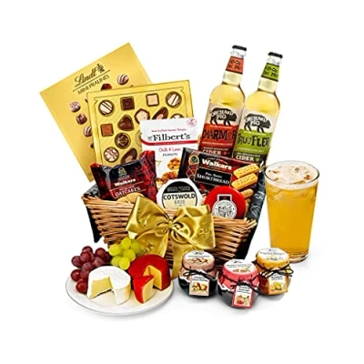 Image of Classic Cider Gift Set Trafalgar Hamper with Mature Cheddar, Organic Brie, Chutney, Oatcakes, Shortbread Gifts for Celebrations and Birthdays, from Regency Hampers