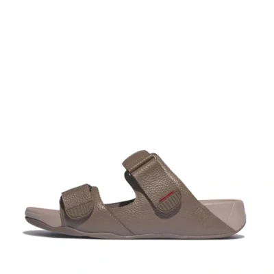 Image of Fitflop Men&#039;s Gogh MOC Slide in Leather Sandal, Walnut, 9 UK