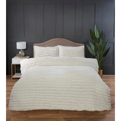 Image of Rapport home Chunky Ribbed Premium Luxury Faux Rabbit Fur Duvet Cover Set Kingsize Vanilla Soft and Warm Fluffy Bedding