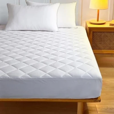 Image of AR Ware Quilted Single Mattress Protector, Breathable Anti allergy Topper 90x190 cm, Washable Fitted Deep Pockets Bed Cover 30cm (White)