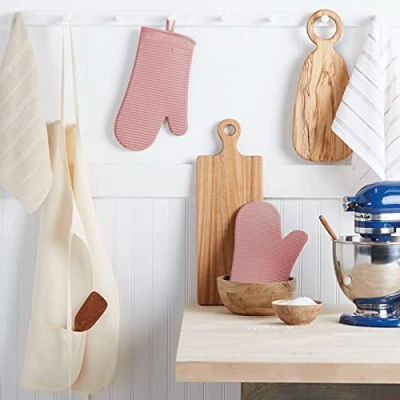 Image of KitchenAid Ribbed Soft Silicone Oven Mitt Set, Dried Rose 2 Count