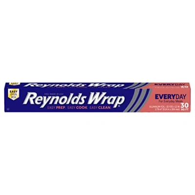 Image of Reynolds Classic Kitchen Foil Aluminium Tin for Cooking, BBQ, Roasting Pack of 1 Roll, 304mm x 9.14m Packaging May Vary