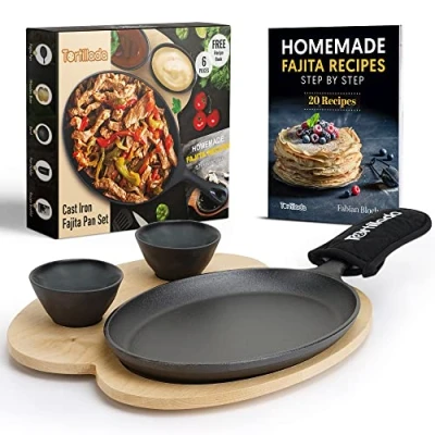 Image of Tortillada 25cm Fajita Cast Iron Griddle Pan/Fajitas Grill Pan Includes Wooden Serving Tray + 2 Ceramic Dip Bowls (Set of 1)