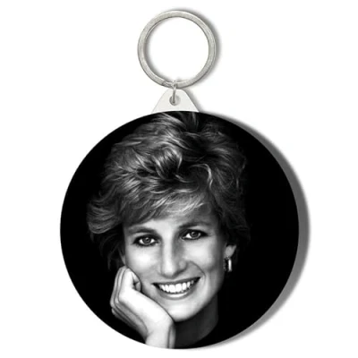 Image of Gift Insanity CLASSIC PRINCESS DIANA POSE BLACK BACKGROUND 45mm Keyring