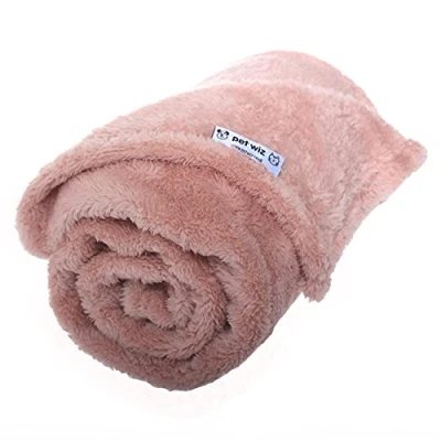 Image of Soft Fluffy Fleece Blanket for Cats &amp; Dogs Warm Pet Throw Machine Washable Bed and Travel Protects Furniture Pink, Large 100 x 120cm