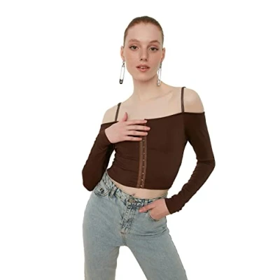Image of Trendyol FeMan Regular fit Basic Carmen Collar Knit Blouse Brown