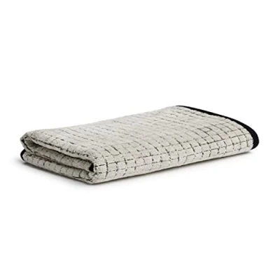 Image of möve Eden shower towel check structure velours 80 x 150 cm made of 80% cotton / 20% linen, nature black