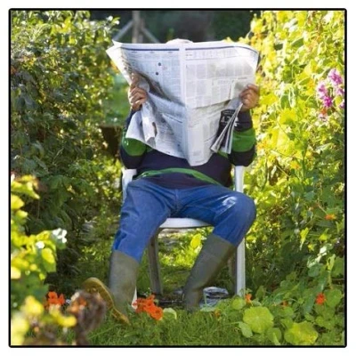 Image of Photographic Greeting Card (WDM 429347) Birthday/Blank Perfect Spot Man Reading Newspaper From The Framed Range Suitable For Birthdays &amp; Other Occasions