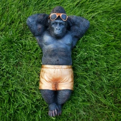 Image of THE ENCHANTED Garden Chilling Gorilla Monkey Ornament Resin Statue Outdoor Ape Sculpture 44cm Decor