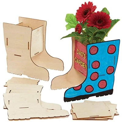 Image of Baker Ross FC734 Wellington Boot Wooden Flowerpot Kits Pack of 3, Craft for Kids, Plant Pot Painting, Wood Crafts, Green